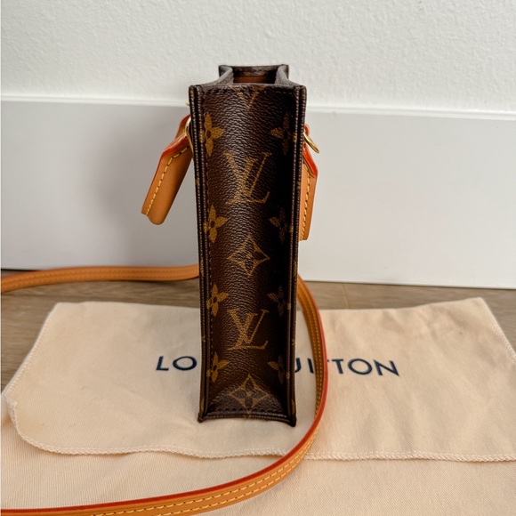 Authentic Louis Vuitton Petit Sac Plat bag - Picture 5 of 14
